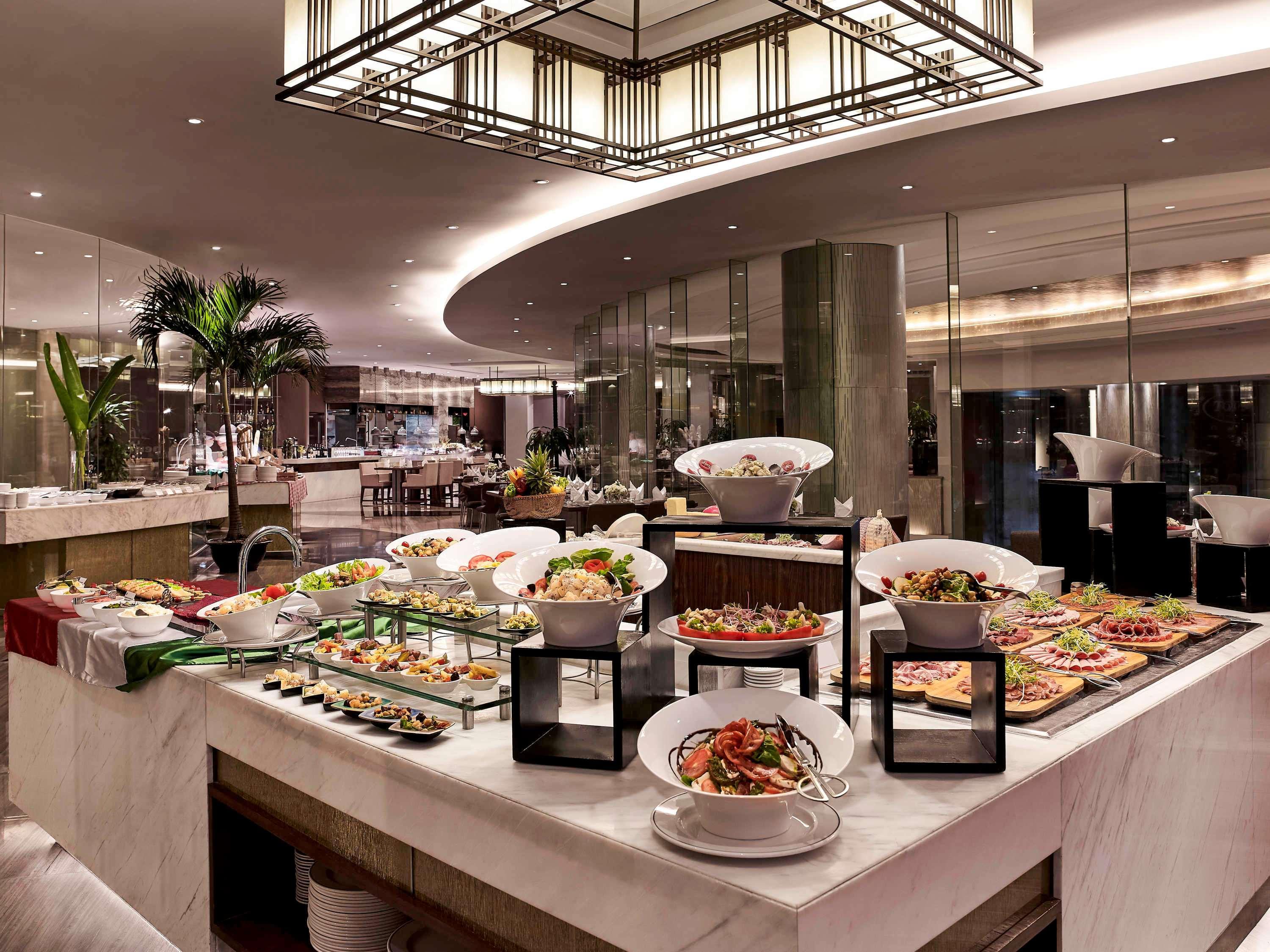Pullman Hanoi Exterior photo