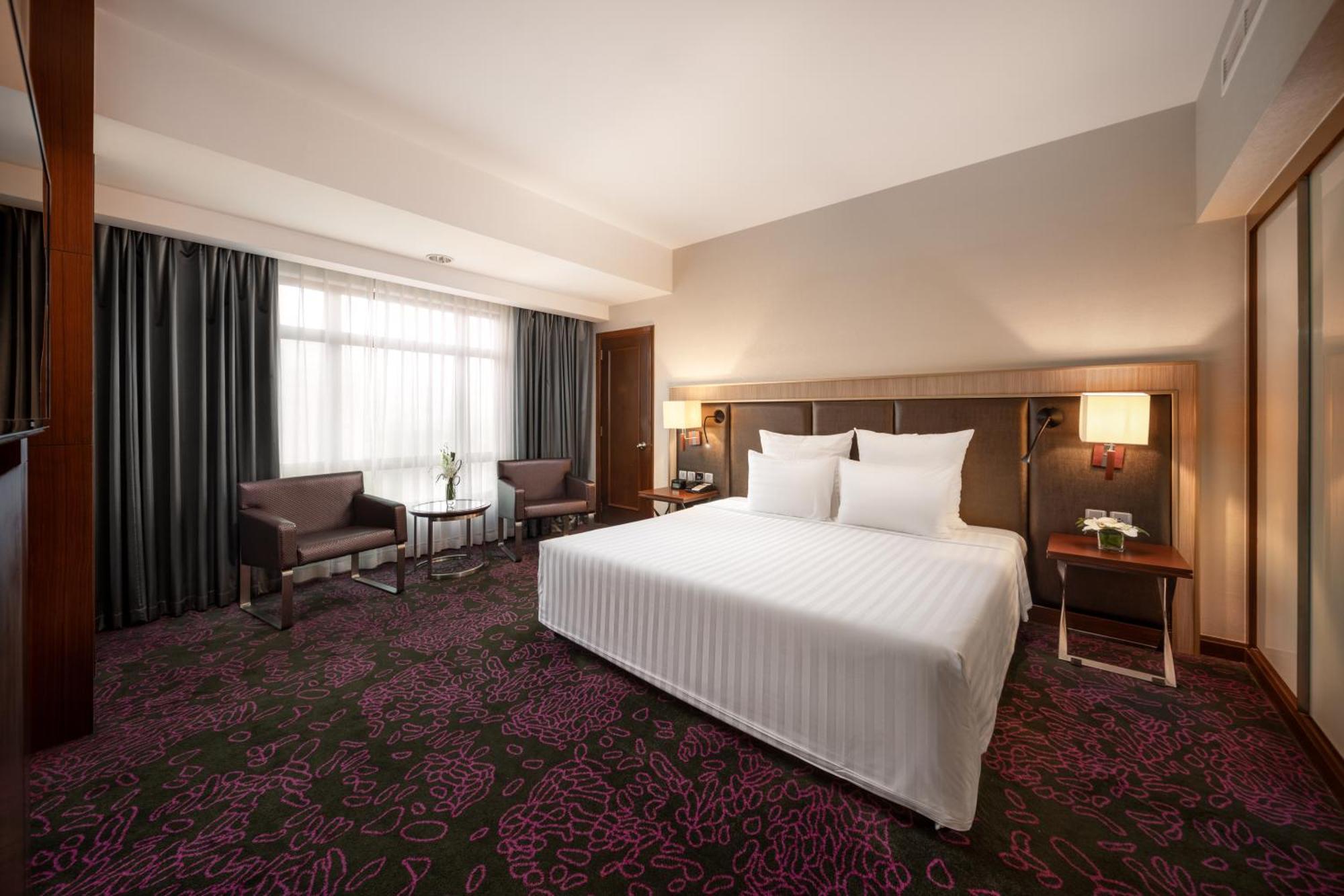 Pullman Hanoi Exterior photo