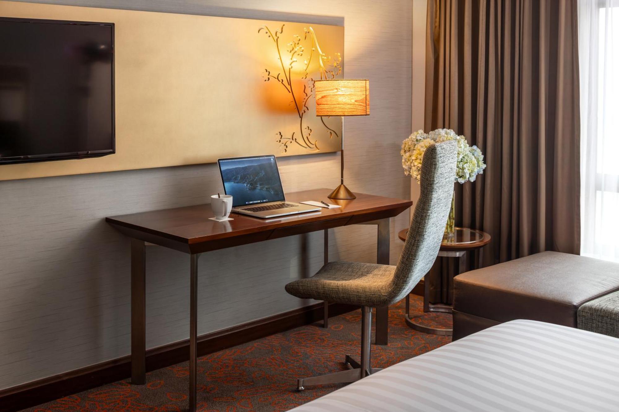 Pullman Hanoi Exterior photo
