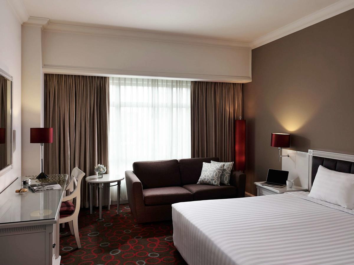 Pullman Hanoi Exterior photo